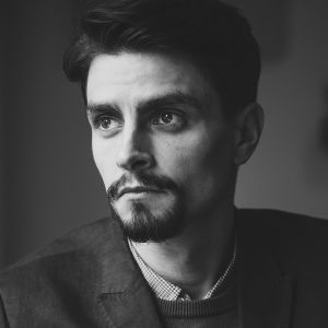 Warren Castellanos